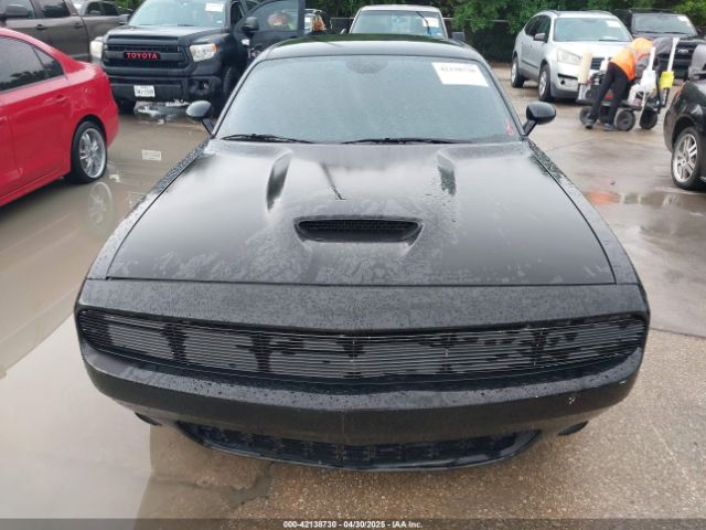 2C3CDZBT6KH504293 Dodge Challenger R/t