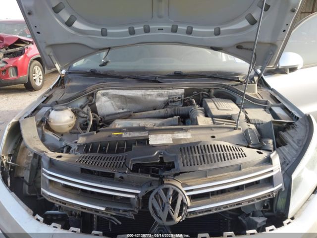 2017 VOLKSWAGEN TIGUAN WVGAV7AX5HK044520 Photo 9