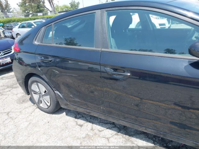 KMHC65LCXHU040519 Hyundai Ioniq Hybrid Blue
