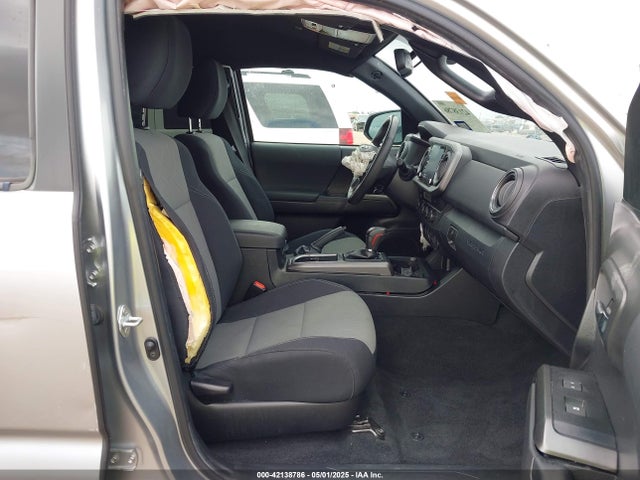 3TMAZ5CN9NM175995 Toyota Tacoma Trd Sport