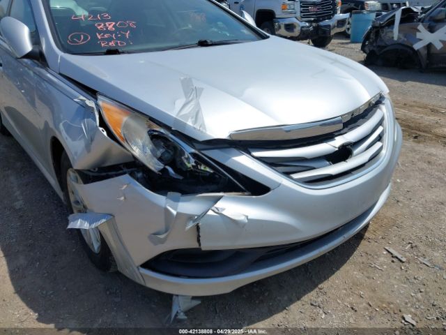 5NPEB4AC1EH818993 Hyundai SONATA GLS