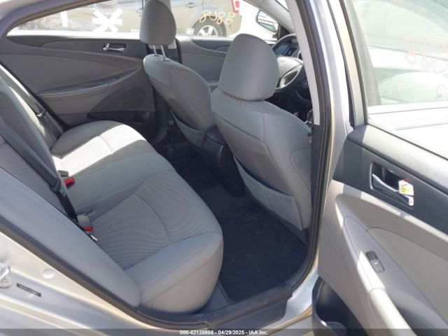 5NPEB4AC1EH818993 Hyundai SONATA GLS