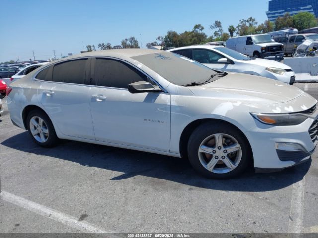 1G1ZC5ST5KF111073 Chevrolet Malibu 1fl