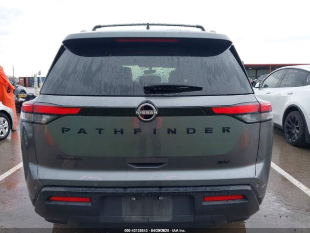 5N1DR3BA5NC237602 Nissan Pathfinder Sv 2wd