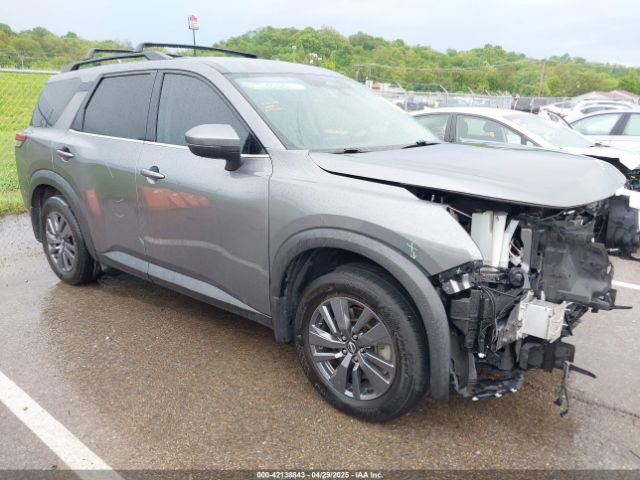 5N1DR3BA5NC237602 Nissan Pathfinder Sv 2wd