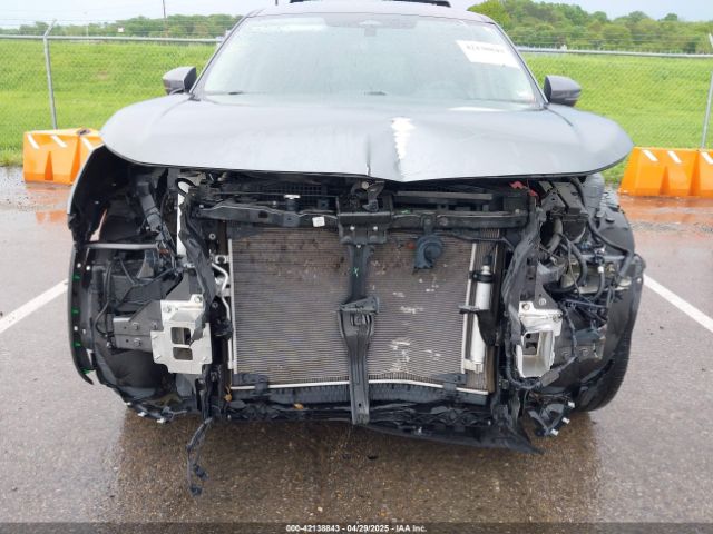 5N1DR3BA5NC237602 Nissan Pathfinder Sv 2wd