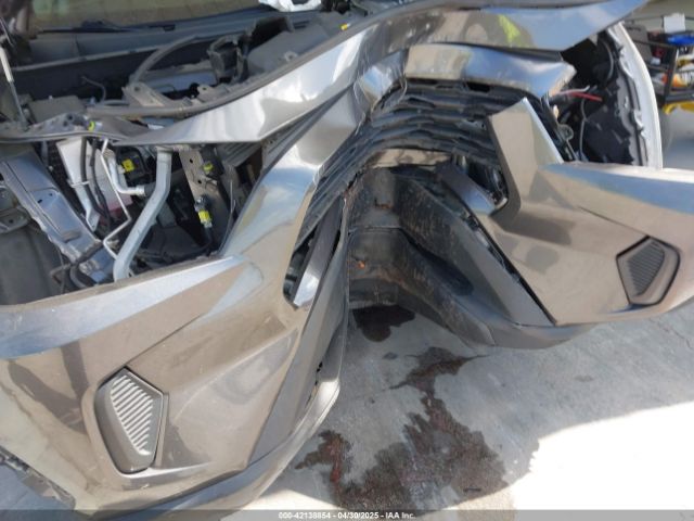 2T3H1RFV3LC068821 Toyota RAV4 LE