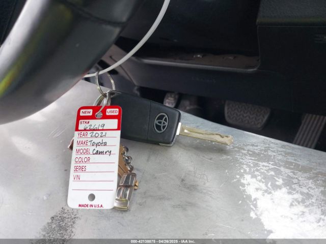 4T1G11AK4MU471421 Toyota CAMRY SE