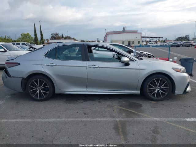 4T1G11AK4MU471421 Toyota CAMRY SE