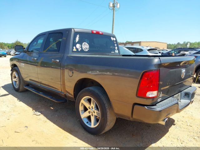 3C6RR6KT7HG580045 RAM 1500 Express  4x2 5'7 Box