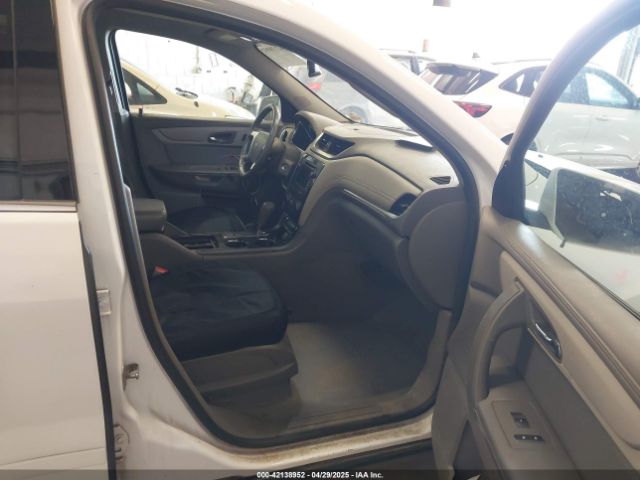 1GNKVHKD0HJ114196 Chevrolet Traverse 2lt
