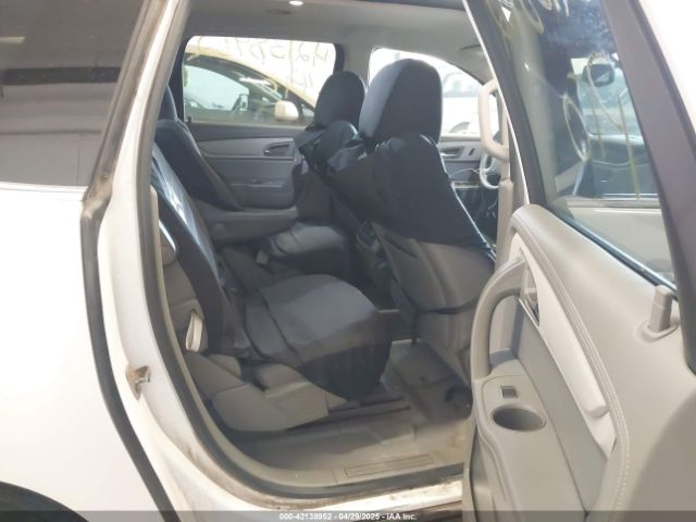 1GNKVHKD0HJ114196 Chevrolet Traverse 2lt