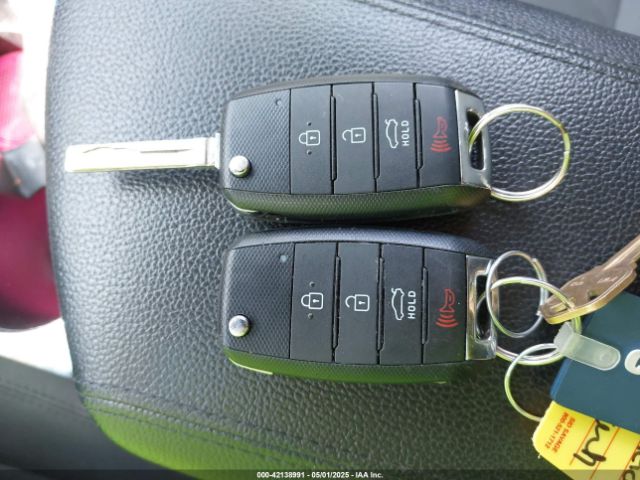 5XXGM4A76FG465332 KIA Optima Lx