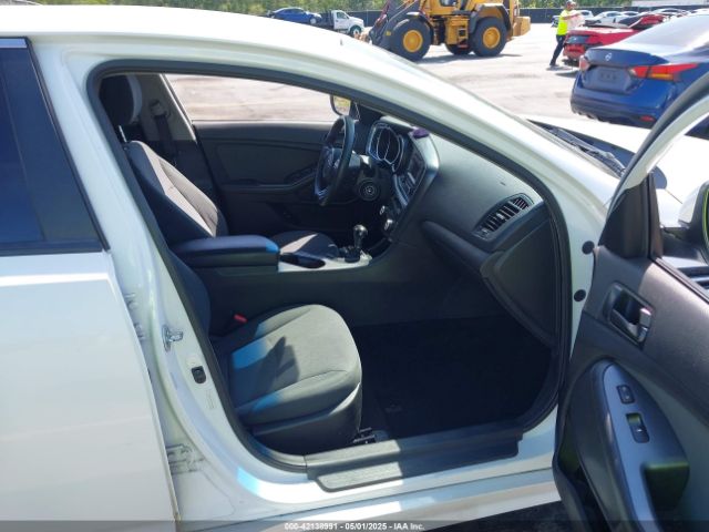 5XXGM4A76FG465332 KIA Optima Lx