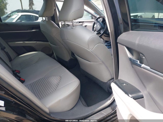 4T1B11HK7JU517383 Toyota CAMRY SE