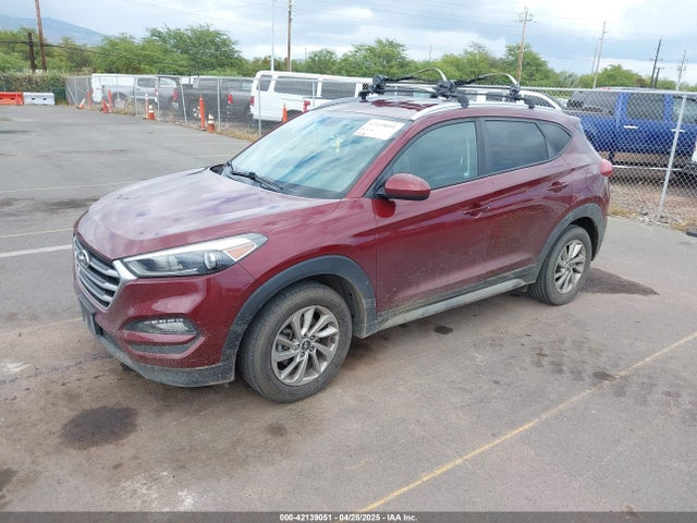 KM8J33A42HU357078 Hyundai TUCSON SE
