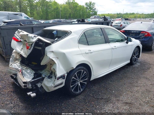 JTNB11HKXJ3020334 Toyota CAMRY SE