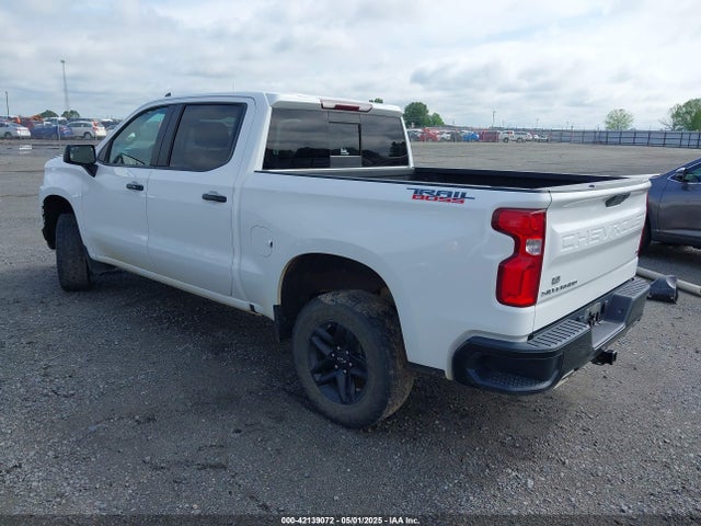 3GCPYFED8LG192676 Chevrolet Silverado 1500 4wd  Short Bed Lt Trail Boss