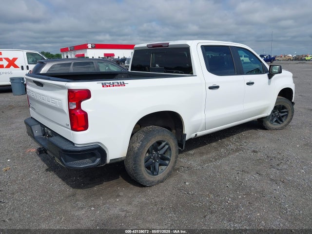 3GCPYFED8LG192676 Chevrolet Silverado 1500 4wd  Short Bed Lt Trail Boss
