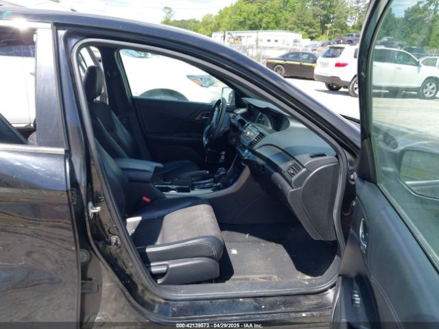 1HGCR2F58GA040575 Honda Accord Sport