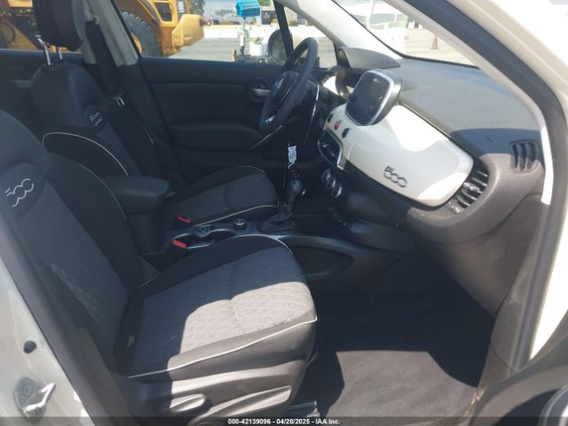2019 FIAT 500X ZFBNFYB17KP777703 Photo 4