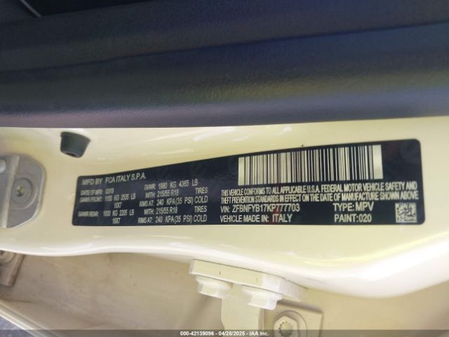 2019 FIAT 500X ZFBNFYB17KP777703 Photo 8