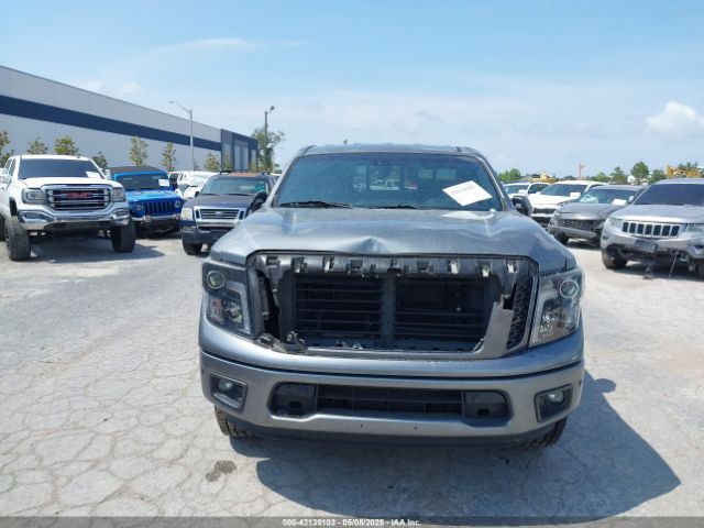 1N6AA1E6XJN525640 Nissan TITAN SV