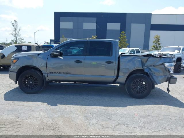 1N6AA1E6XJN525640 Nissan TITAN SV