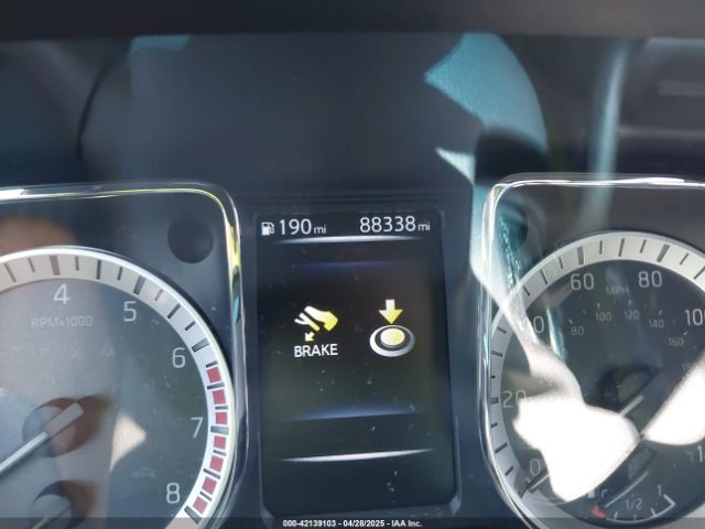 1N6AA1E6XJN525640 Nissan TITAN SV