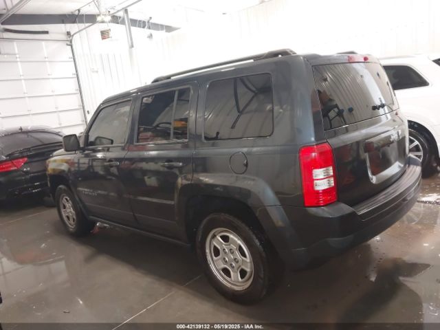 1C4NJPBA0FD285379 Jeep Patriot Sport