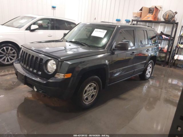 1C4NJPBA0FD285379 Jeep Patriot Sport