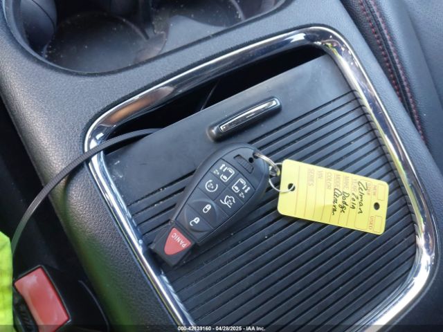 2C4RDGEG0KR640664 Dodge Grand Caravan Gt