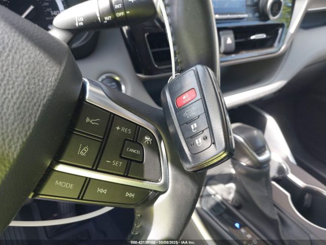 5TDHZRAH4MS036620 Toyota Highlander Xle