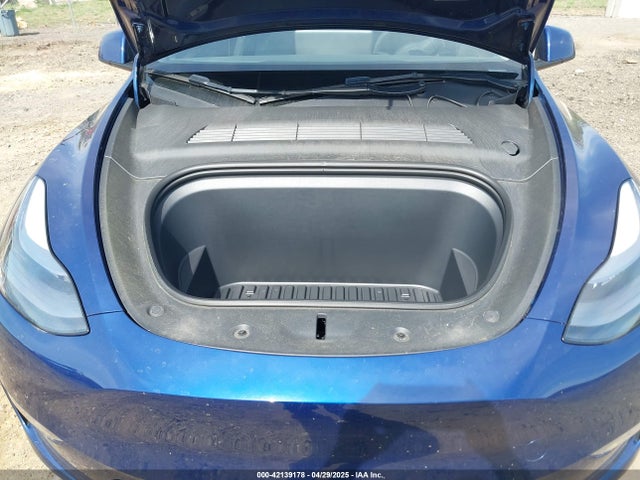 2023 TESLA MODEL Y 7SAYGDEE0PF850980 Photo 9