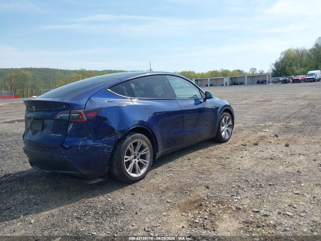 2023 TESLA MODEL Y 7SAYGDEE0PF850980 Photo 3