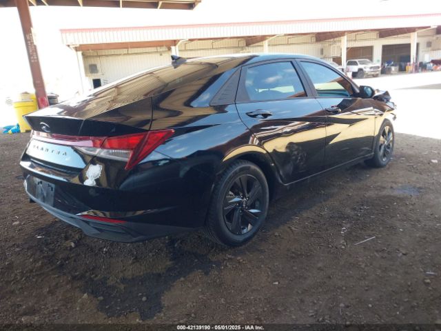 KMHLM4AGXPU465551 Hyundai ELANTRA SEL