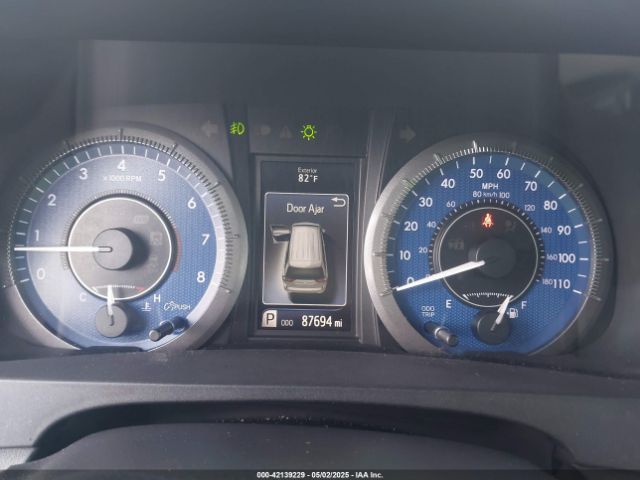 5TDYK3DC5FS685735 Toyota Sienna Limited Premium 7 Passenger