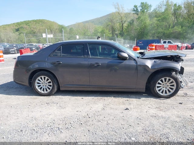 2C3CCAAG1EH212760 Chrysler 300