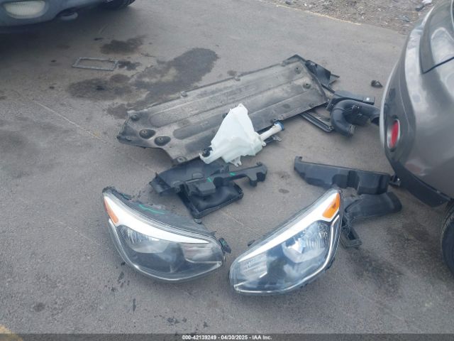 KNDJP3A56H7476798 KIA SOUL +