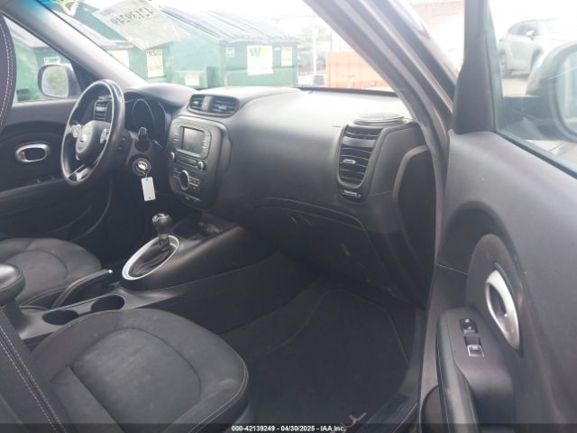 KNDJP3A56H7476798 KIA SOUL +