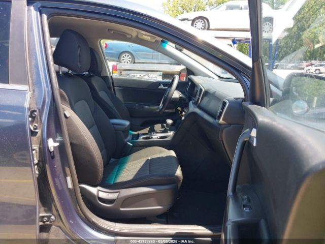 KNDPM3AC6H7178057 KIA Sportage Lx