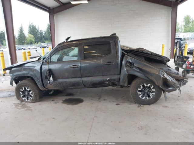 3TMCZ5ANXNM493703 Toyota Tacoma Trd Off Road