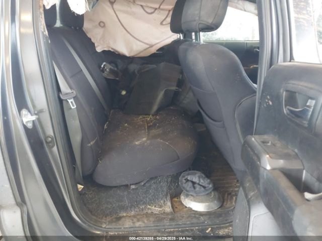 3TMCZ5ANXNM493703 Toyota Tacoma Trd Off Road
