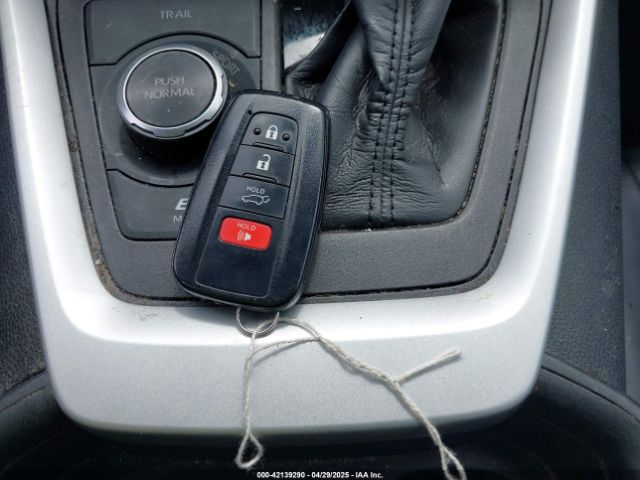 4T3B6RFV6MU021452 Toyota Rav4 Hybrid Xle Premium
