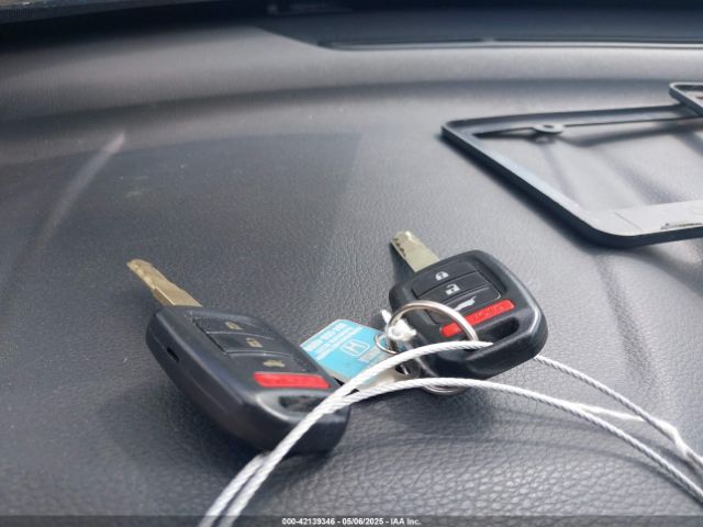 5J6RW6H38HL002851 Honda CR-V LX