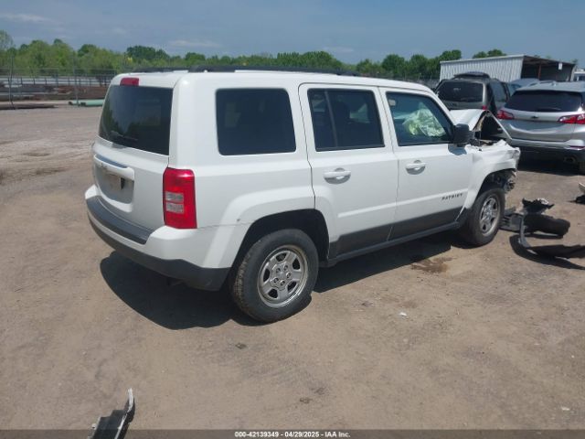 1C4NJRBB1GD755814 Jeep Patriot Sport