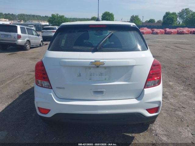 KL7CJKSB9LB046792 Chevrolet Trax Fwd Ls