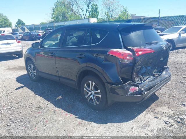 JTMBFREV8HJ168975 Toyota RAV4 LE