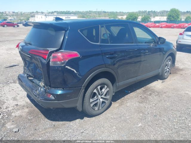 JTMBFREV8HJ168975 Toyota RAV4 LE