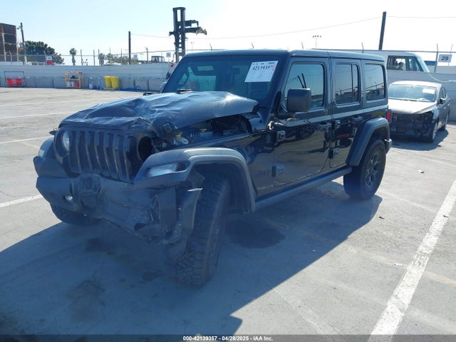 1C4HJXDG0LW238819 Jeep 2020